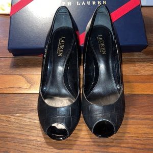 RALPH LAUREN NWOT heels